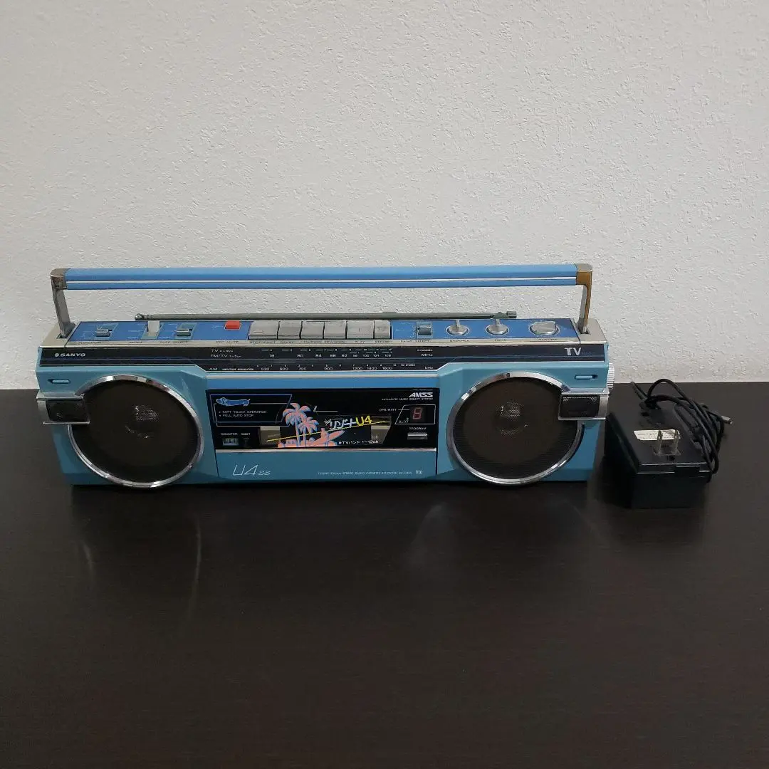 【送料込】SANYO 三洋電機　ダブルラジカセ「U4-W25」 SANYOの赤いラジカセU4を体験⭐これが'80sのおしゃれなテレコ