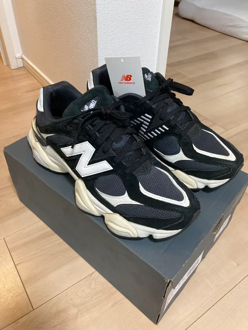 (新品)New Balance U9060AAA New Balance ニューバランス スニーカー U9060AAA BLACK WHITE