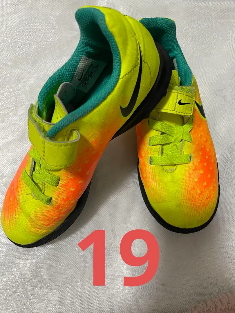 NIKE Macistax マジスタ 28.5 ナイキ フットサル 28.5 Nike ACC !!マジスタ28.5cm SG - メルカリ