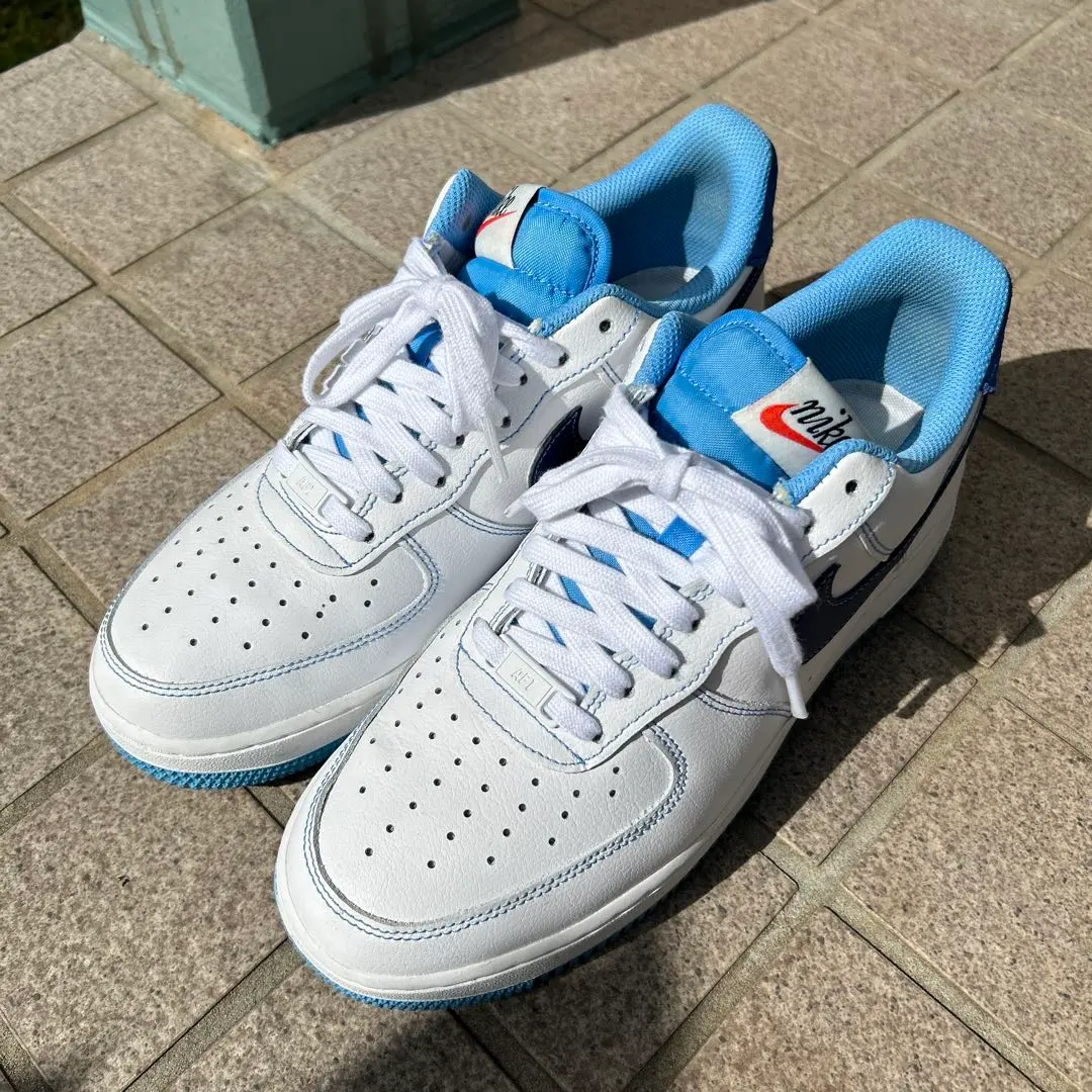 【未使用】エアフォース 1 '07 〈824-3〉 新品未使用】NIKEKナイキ エアフォース 1 '07 ホワイト 27cm