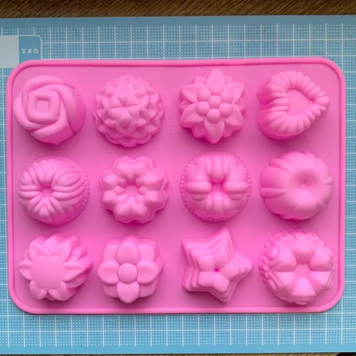 Thumbnail of ★Silicone Mold★ Flowers, Hearts, Various Shapes - Makes 12