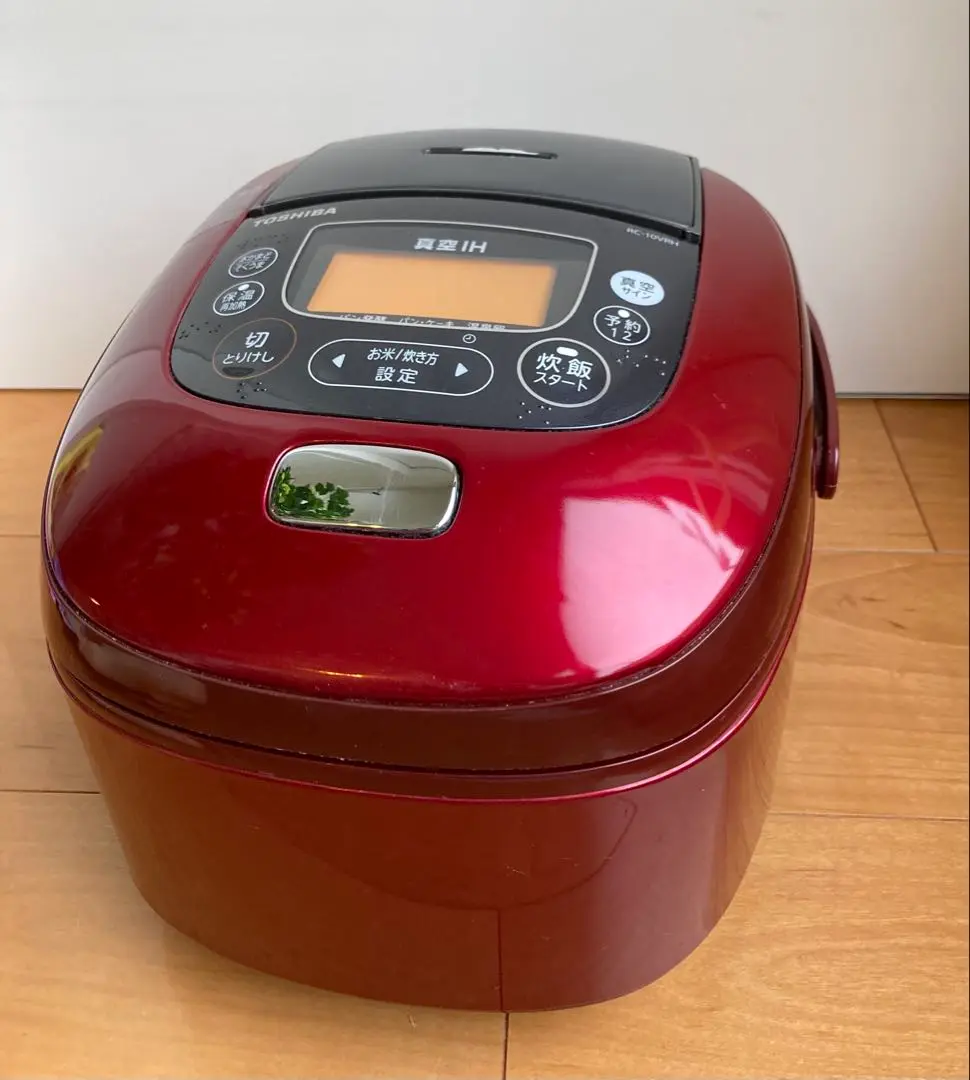 TOSHIBA 東芝真空IH保温釜 RC-10VRH 2015年製 炊飯器 東芝 真空IH保温釜 RC-10VRH(R) [グランレッド] 価格比較 - 価格.com
