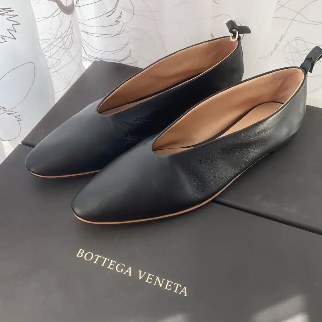 2025年最新】Bottega Veneta レディース フラットシューズ