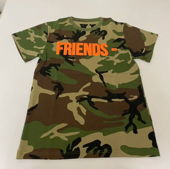 VLONE FRIENDS 迷彩 カモフラ Tシャツ ヴィーローン ヴィーロン 2025年最新】VLONE FRIENDS 迷彩の人気アイテム - メルカリ