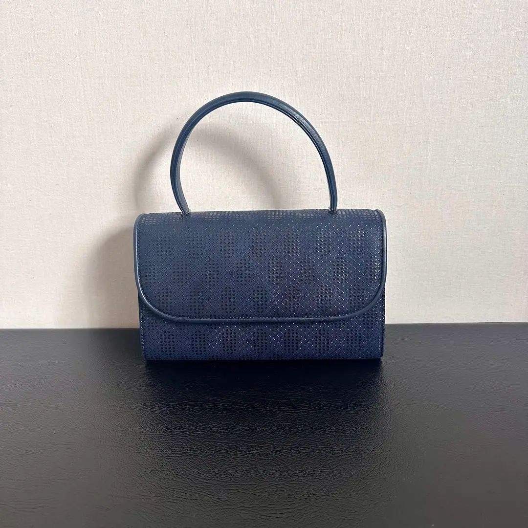 【極美品】印伝 ハンドバッグ 漆模様 和柄 本革 黒 印傳屋 敬老の日 ハンドバッグ 印伝 手提げ フォーマル 本革 和