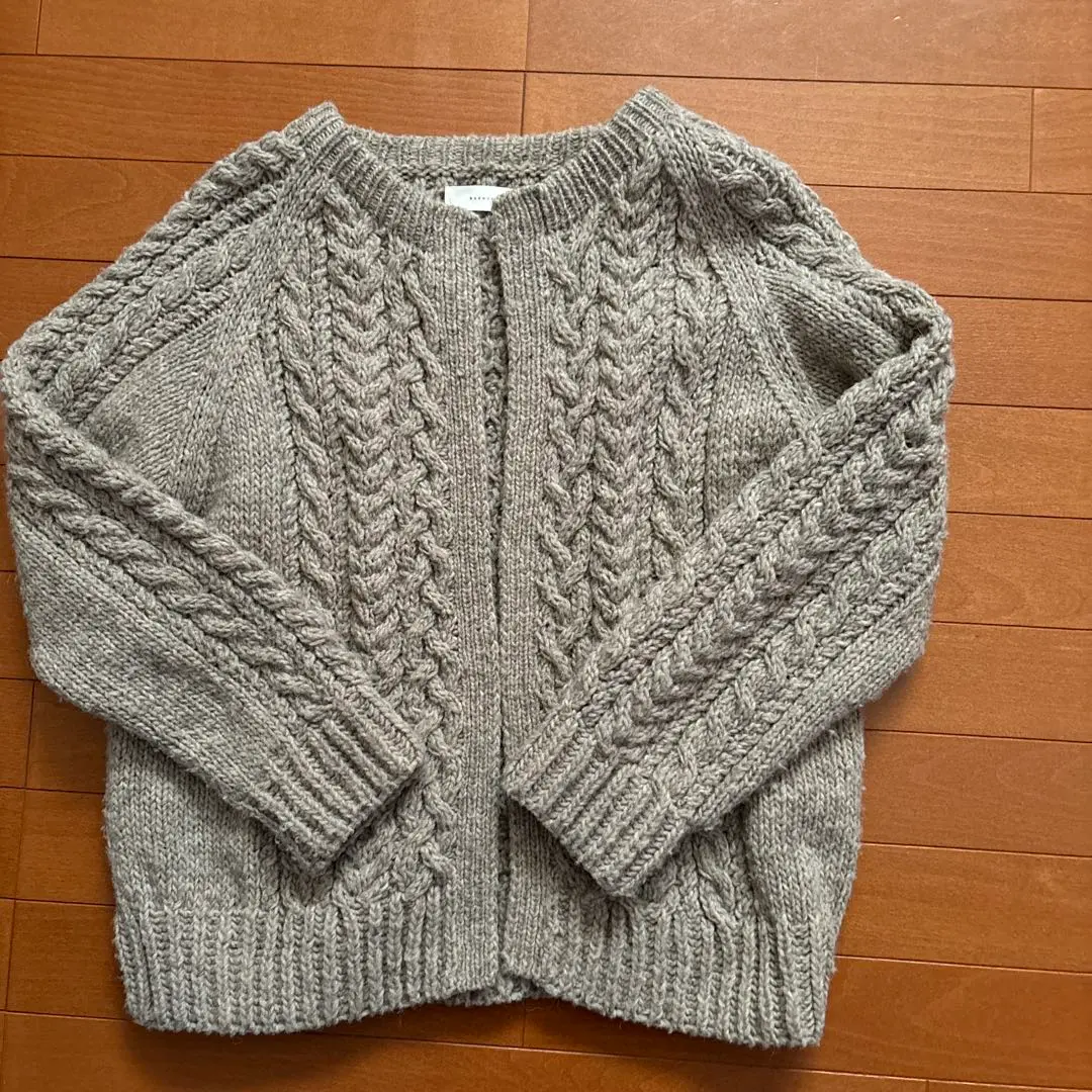 ✨極美品✨kagure かぐれ ウール100% ケーブルニットカーディガン