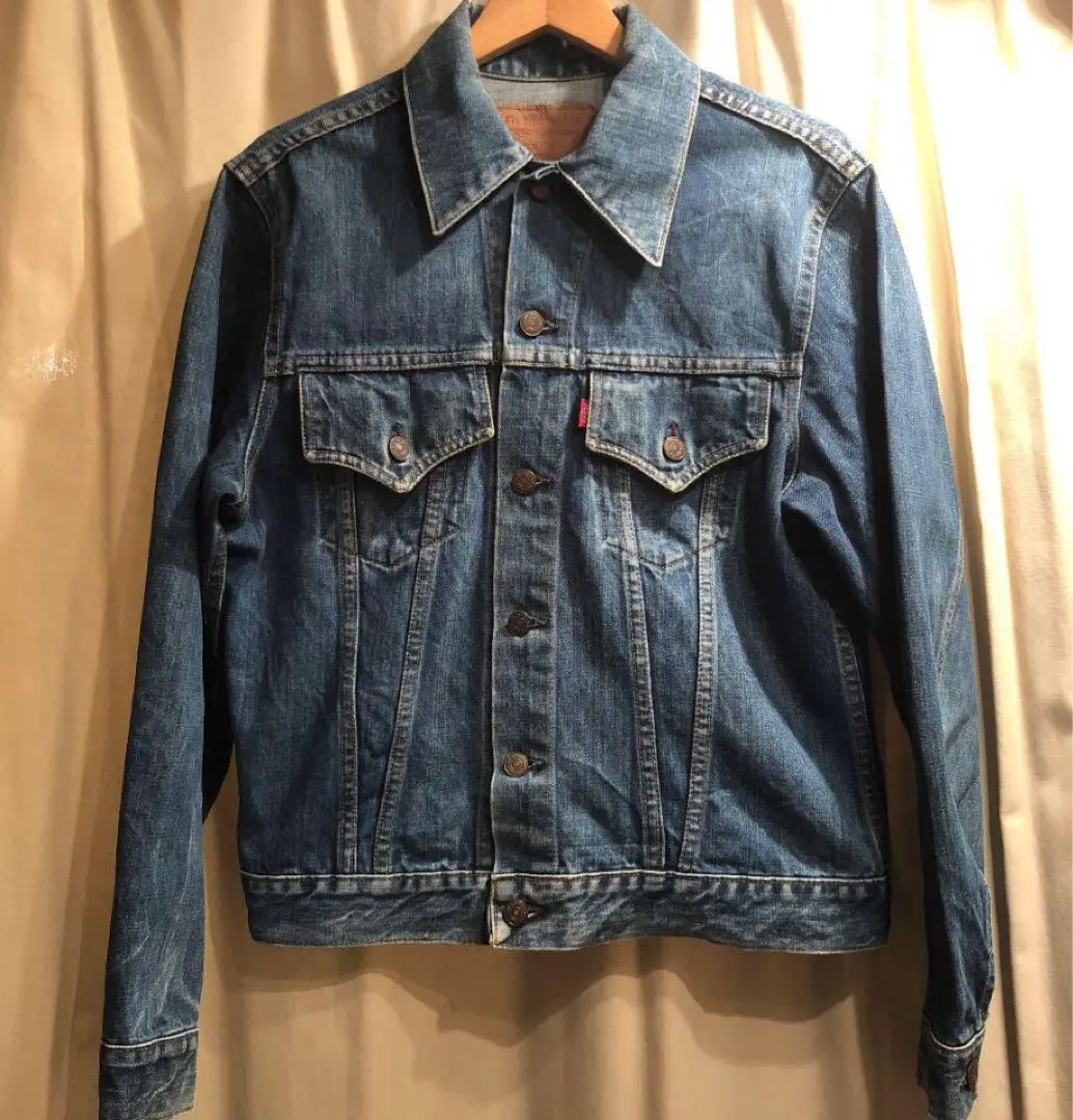 美品✨90s リーバイス デニムジャケット 70505 香港製 濃紺 40 2025年最新】70505-02 香港の人気アイテム - メルカリ