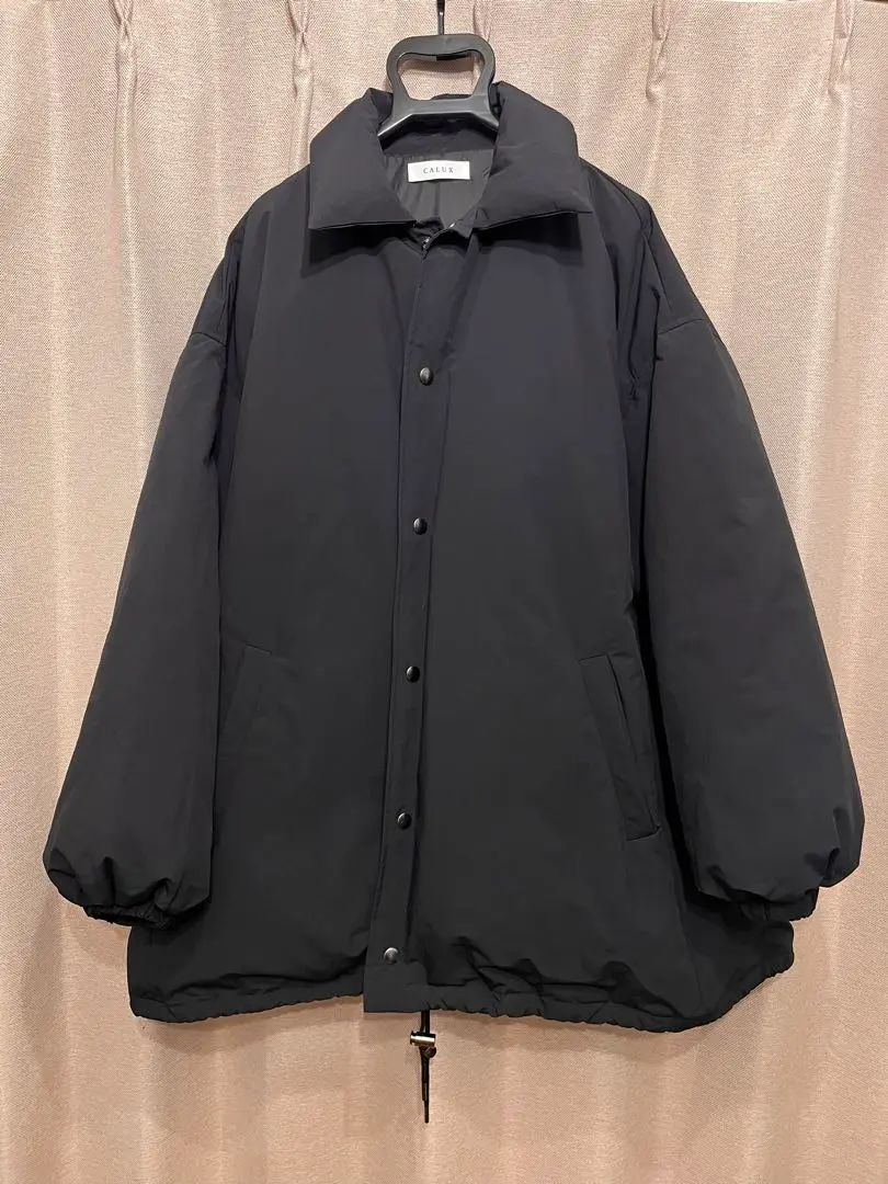 【CALUX/キャラクス】 PUFFER COACH JACKET CALUX（キャラクス）の「【CALUX/キャラクス】 PUFFER COACH