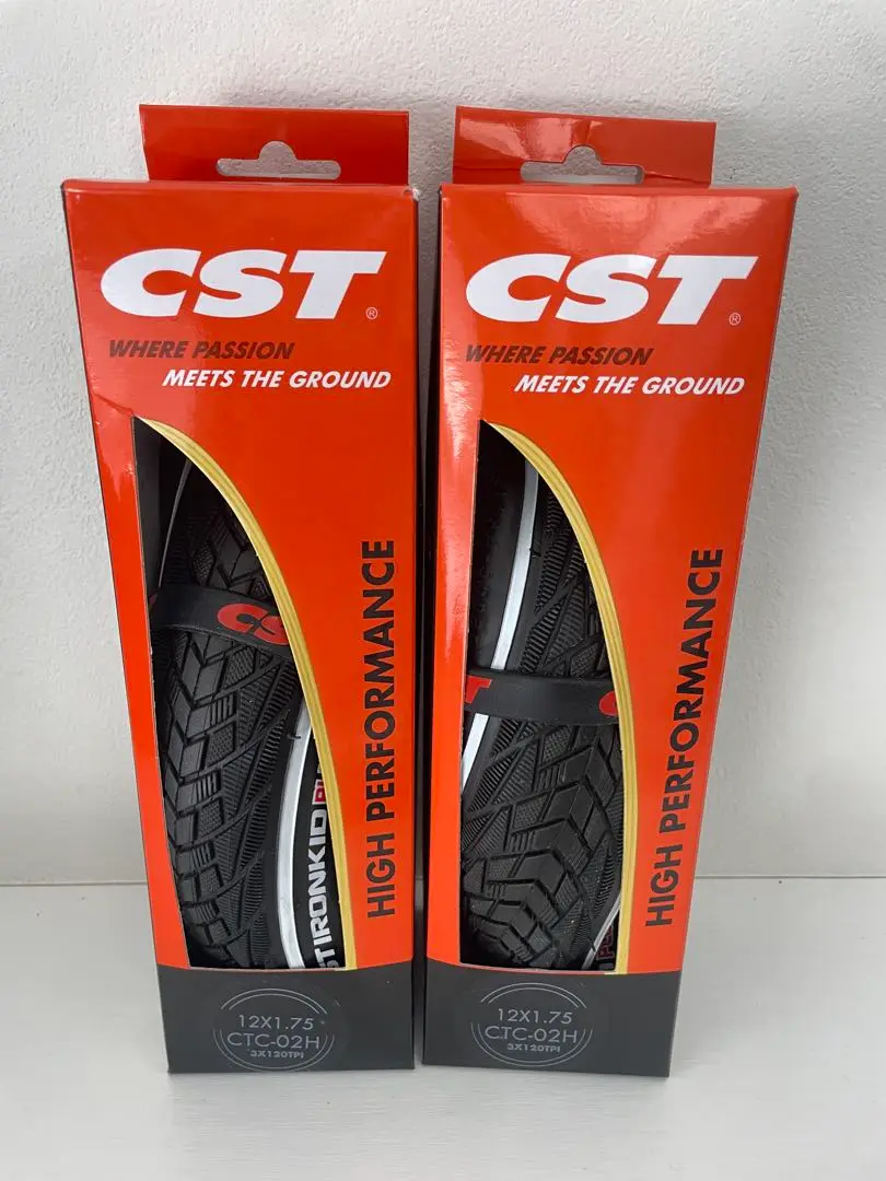 CST IRONKID PLUS 室内最強タイヤ　1セット(2本) ランバイク CST IRONKID PLUS 室内最強タイヤ1セット(2本) ランバイク