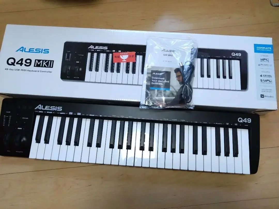 美品　Alesis Q49 USB MIDIキーボード　箱付き　おまけ付き Amazon.co.jp: Alesis MIDIキーボード USBコントローラー 49鍵
