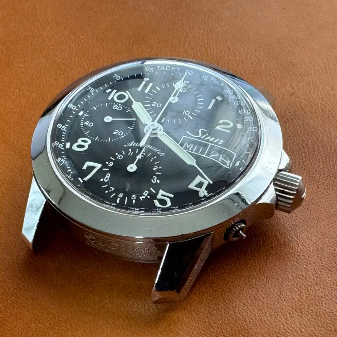 【週末売切りセール！】Sinn 103.B.SA.クロノグラフ SINN 103.B.SA.WH.R Limited to JAPAN クロノグラフ デイデイト