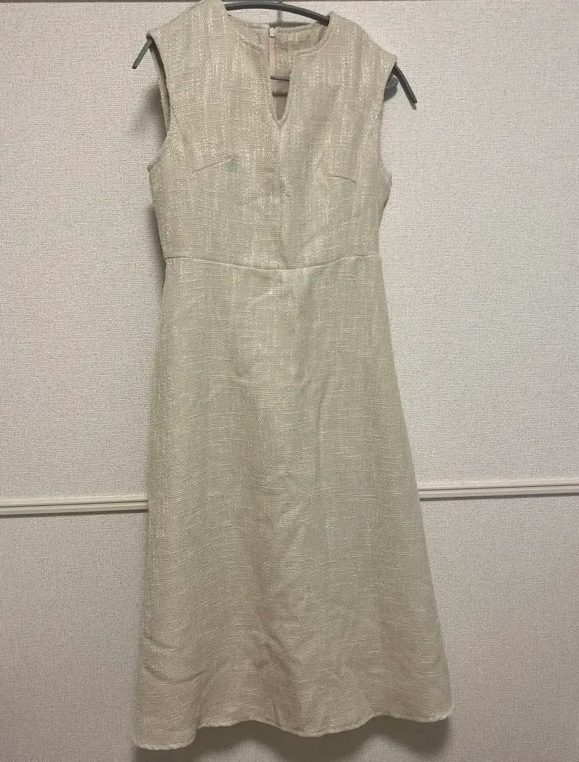 Thumbnail of Dazy dress