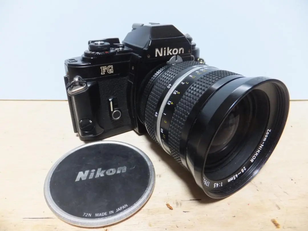 フィルムカメラ Nikon F3 + 28-45mm 4.5 Repair: Zoom-Nikkor 28-45mm f/4.5 K | Richard Haw's Classic