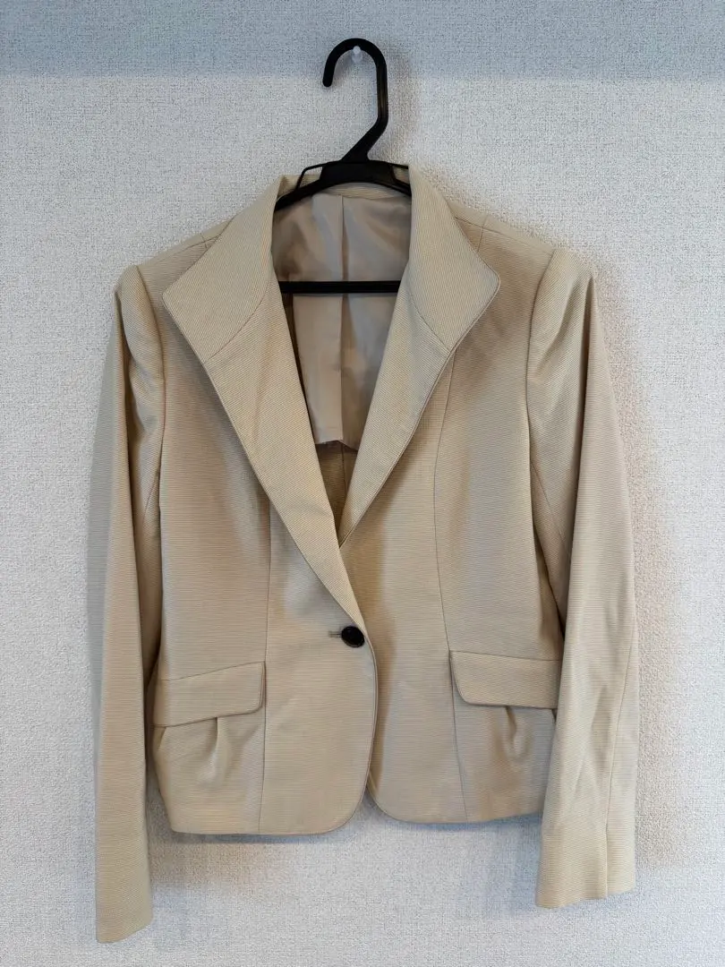 Thumbnail of J.PRESS Skirt Suit (Top and Bottom)