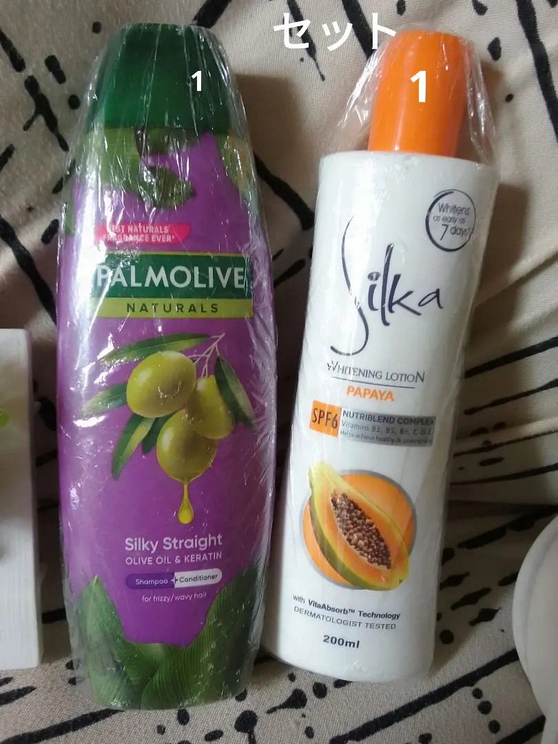 Silka ホワイトニングローションPAPAYA×4本 Silka ホワイトニングローションPAPAYA×4本 silka プレミアム