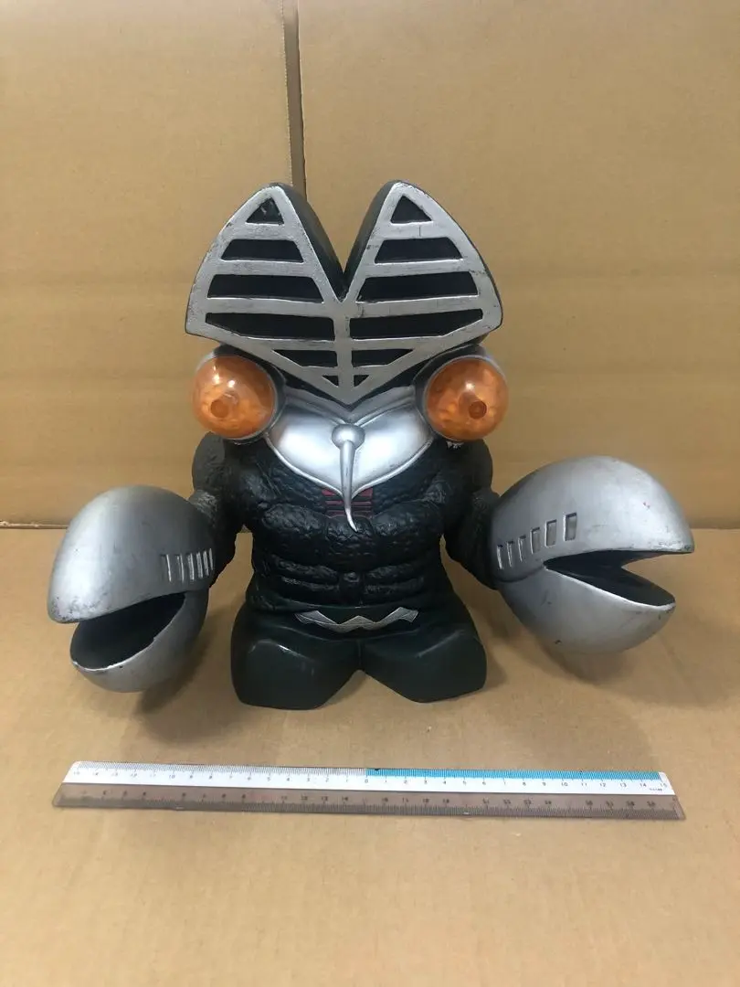 希少レトロ！大きいウルトラマン怪獣貯金箱3体せット ソフビ 貯金箱 ウルトラ怪獣3体セット - メルカリ