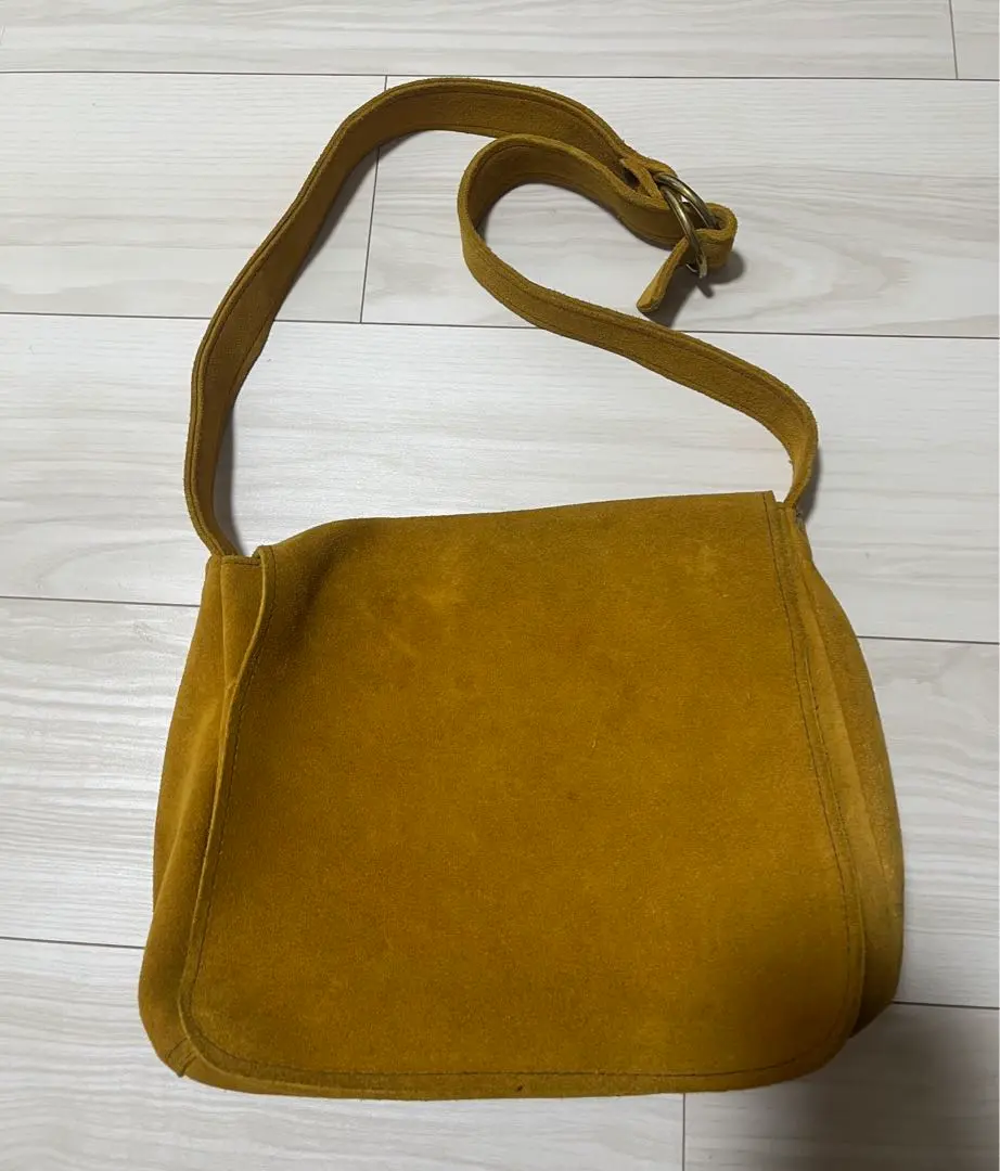 Thumbnail of Suede shoulder bag vintage naugahyde