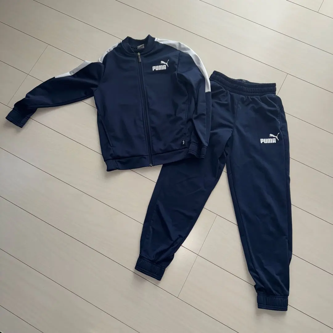 Thumbnail of Puma track suit, top and bottom, 140cm