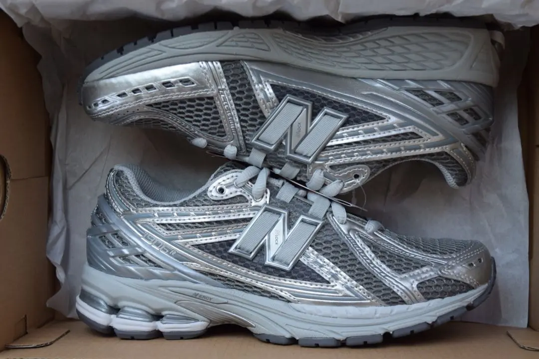 新品未使用 New Balance M1906REH シルバー スニーカーのみ New Balance ニューバランス スニーカー M1906REH