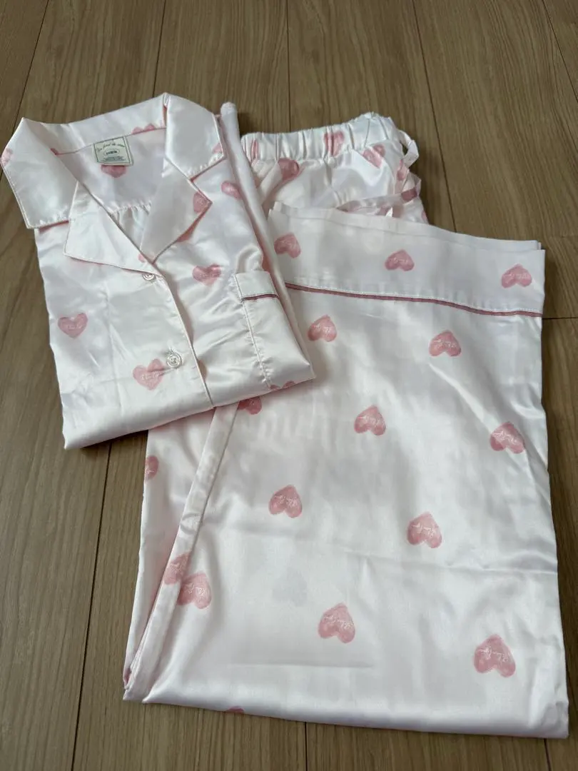 Thumbnail of [Unused] gelato pique Satin Pajamas