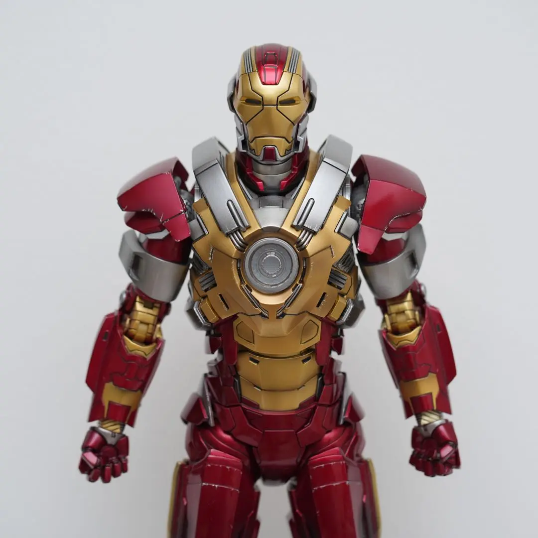 ホットトイズ 【アイアンマン・マーク１７（ハートブレイカー）】『アイアンマン』 ムービー・マスターピース】『アイアンマン3』1／6スケール