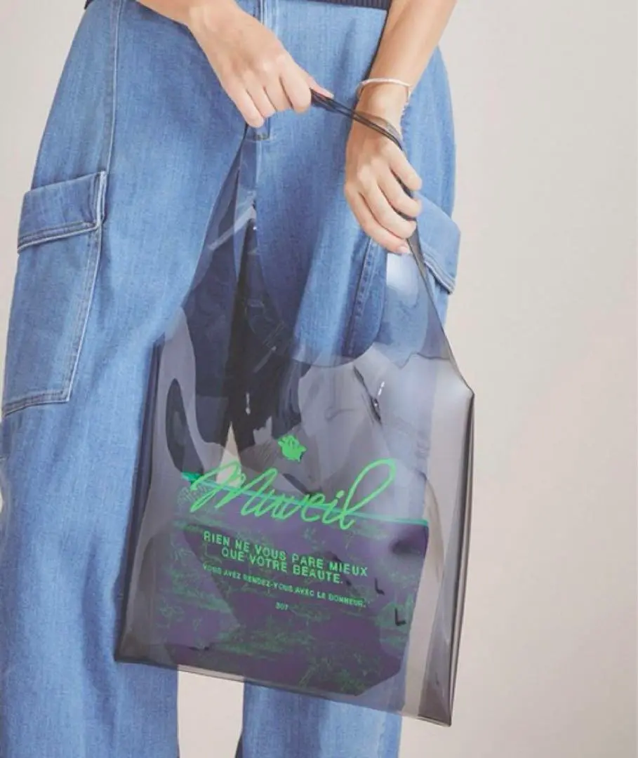 ⭐︎新品未使用タグ付き⭐︎MUVEIL フラワーハット ⭐︎新品未使用タグ付き⭐︎MUVEIL フラワーハット