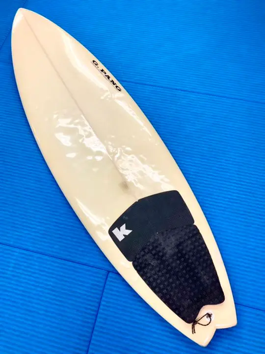 手渡し限定‼︎TOWN&COUNTRY グレンパングサーフボード　フィン付き 手渡し限定‼︎TOWN&COUNTRY グレンパングサーフボード フィン付き