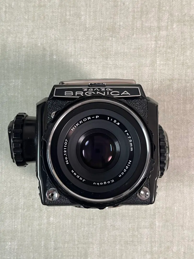 ZENZA BRONICA S2後期ブラック NIKKOR-P.C 75 2.8 Amazon | Zenza Bronica S2 with Nikkor-P 75mm F2.8 ブロニカ