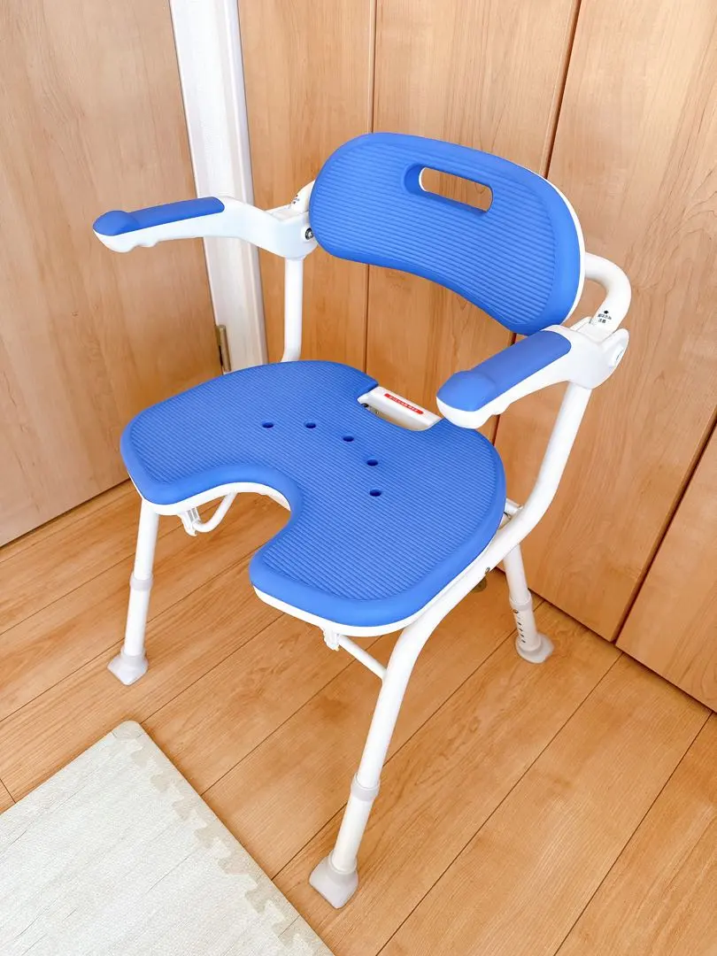 【未使用】安壽 亞倫化成 沐浴椅 介護 洗澡 介護 洗澡椅 的縮圖