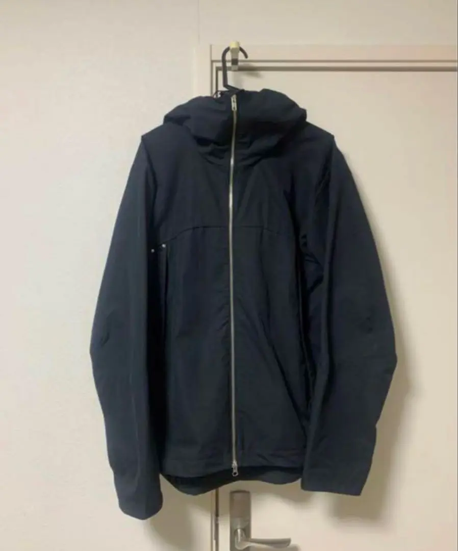 Arnar Mar Jonsson / Ranra ナイロンプルオーバー Arnar Mar Jonson half zip top Ranra