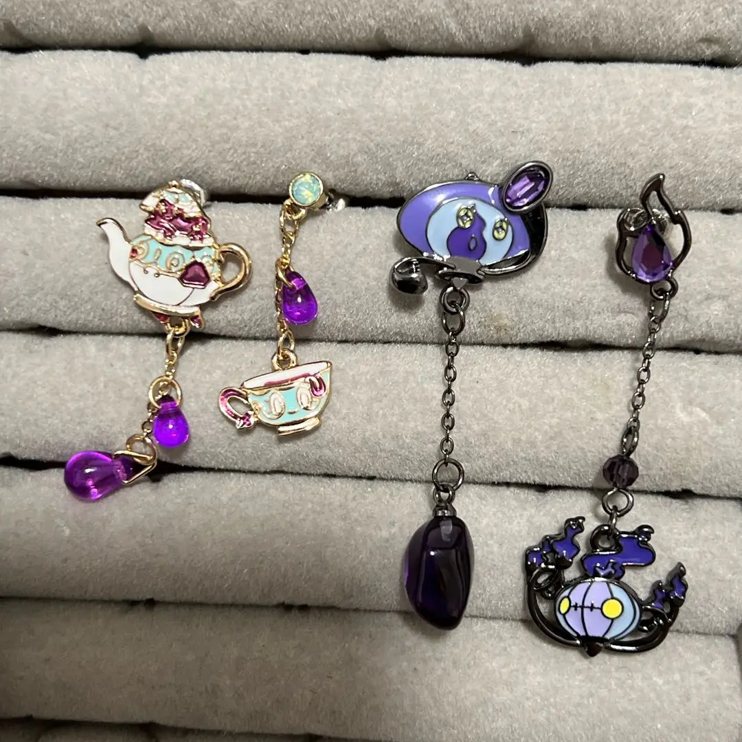 ポケモン ゲンガー ムウマ フィギュア　ピアス　アクセサリー　シャンデラ ポケモン ゲンガー ムウマ フィギュア ピアス アクセサリー