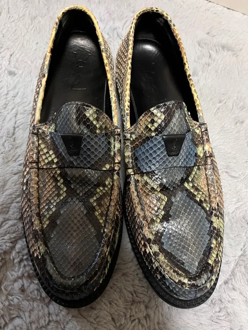【至高の逸品】 YVES SAINT LAURENT 革靴 モカシン JAPAN 至高の逸品】 YVES SAINT LAURENT 革靴 モカシン JAPAN