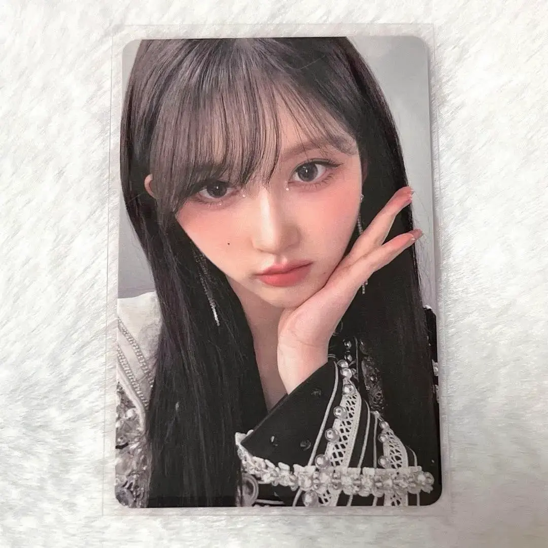 Thumbnail of IVE Gaeul Be alright Osaka Offline Event Venue-Limited Trading Card