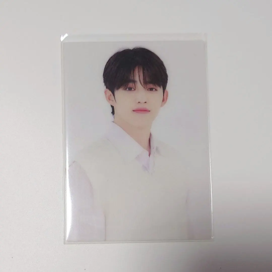 Thumbnail of SEVENTEEN S.Coups trading card