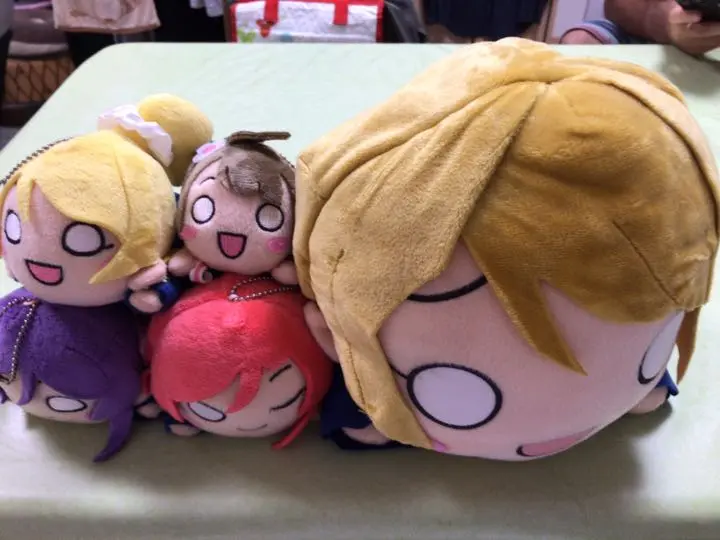 ほぼタグ付き ラブライブ ハイパー メガ ジャンボ ぬいぐるみ まとめ売り 6体 2025年最新】ラブライブ! ハイパージャンボ寝そべりぬいぐるみ