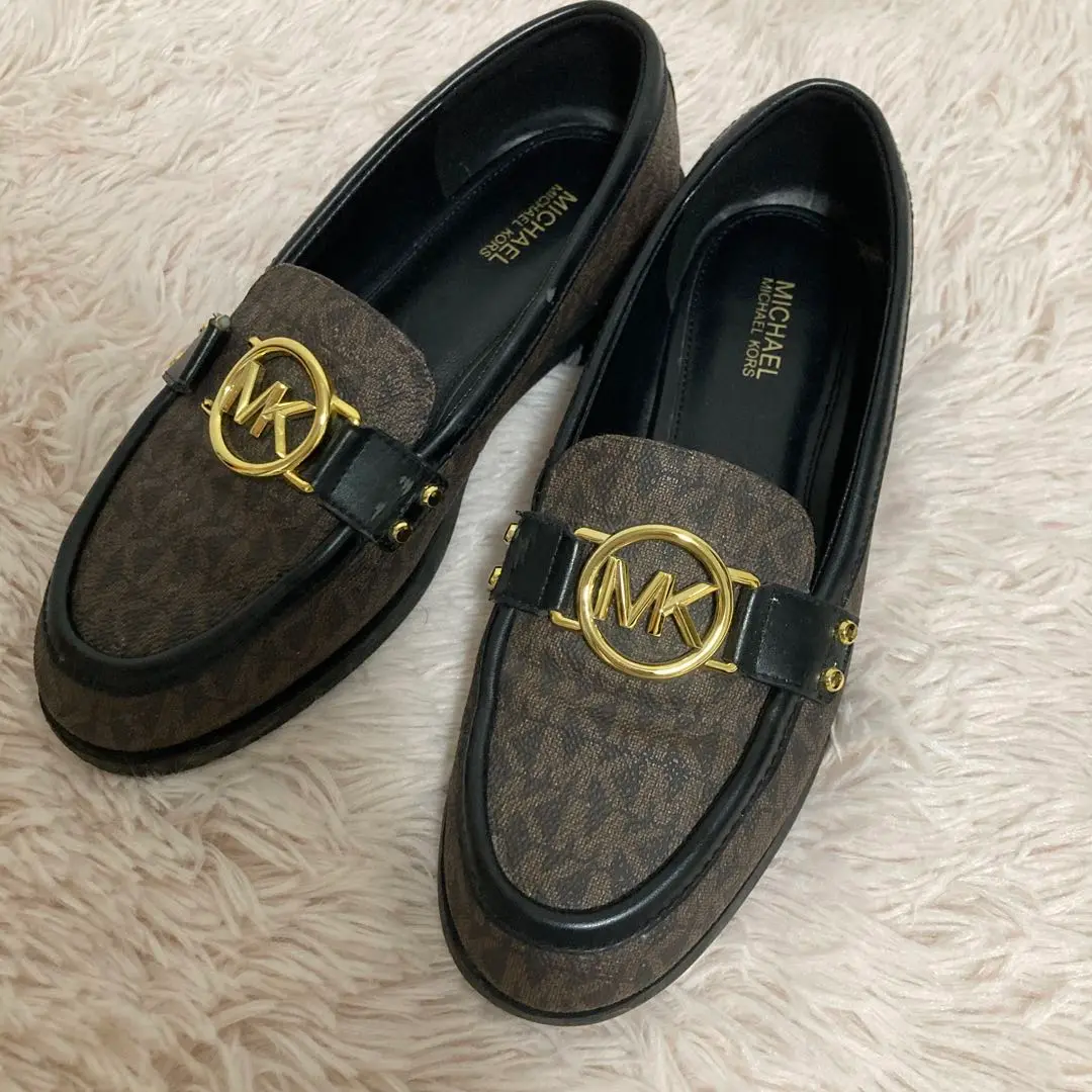 MICHEAL KORS☆新品未使用ローファー MICHAEL KORS ローファー - メルカリ