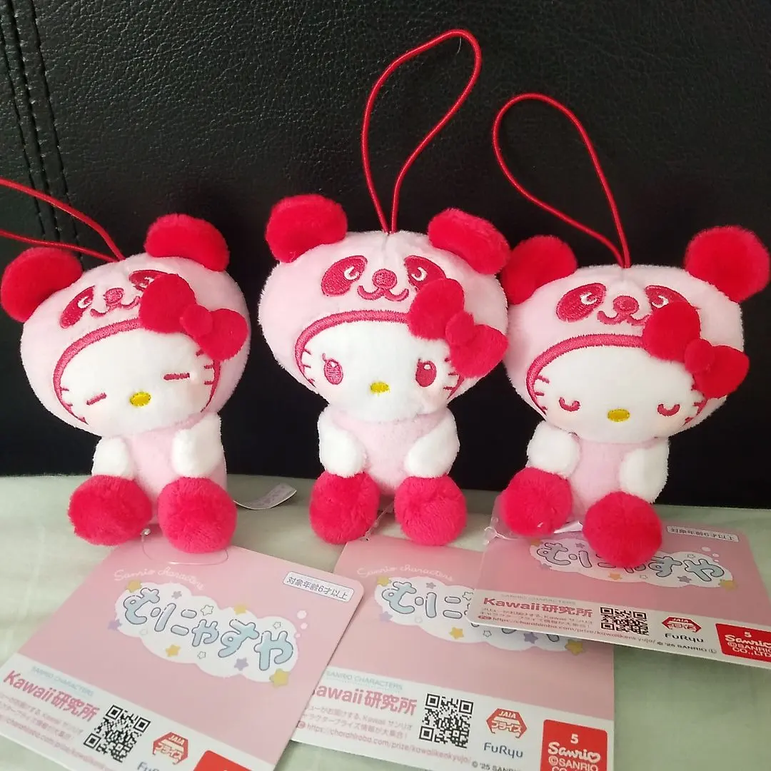 Thumbnail of Unused Sanrio Hello Kitty Mnyasya Mascot Red Set of 3 Complete