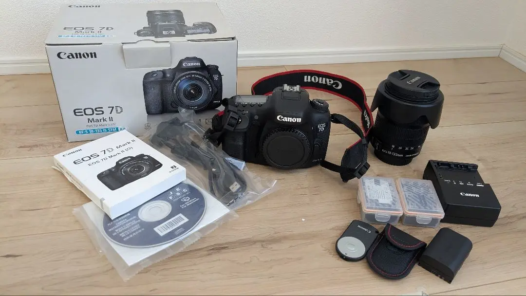 【最終値下】おまけ付きCanon EOS 7Dmark2 2025年最新】canon 7d mark2 本の人気アイテム - メルカリ