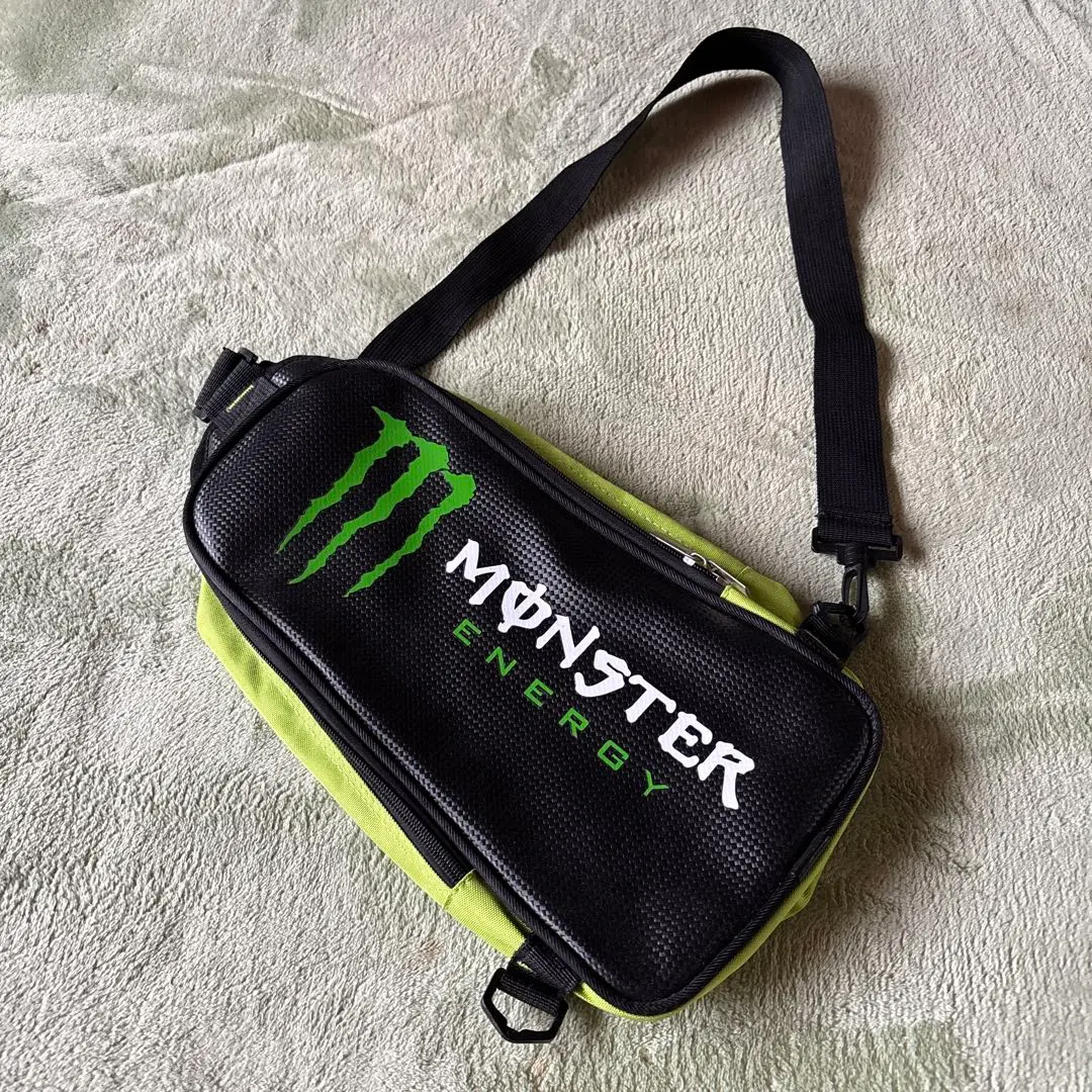 90sy2k vintage Monster ワンショルダー ウエストポーチ 黒 90sy2k vintage Monster ワンショルダー ウエストポーチ 黒