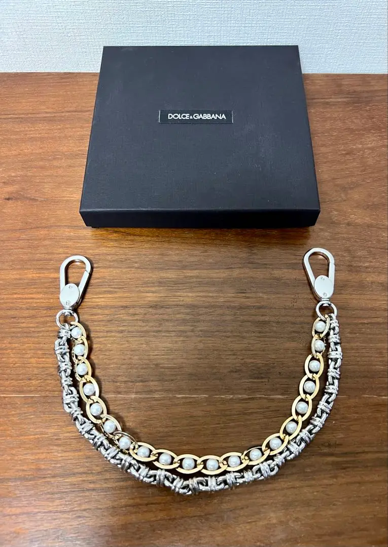 【匿名配送】DOLCE&GABBANA チャーム　ウォレットチェーン　❤︎ DOLCE&GABBANA ロゴチャーム ウォレットチェーン キーチェーン