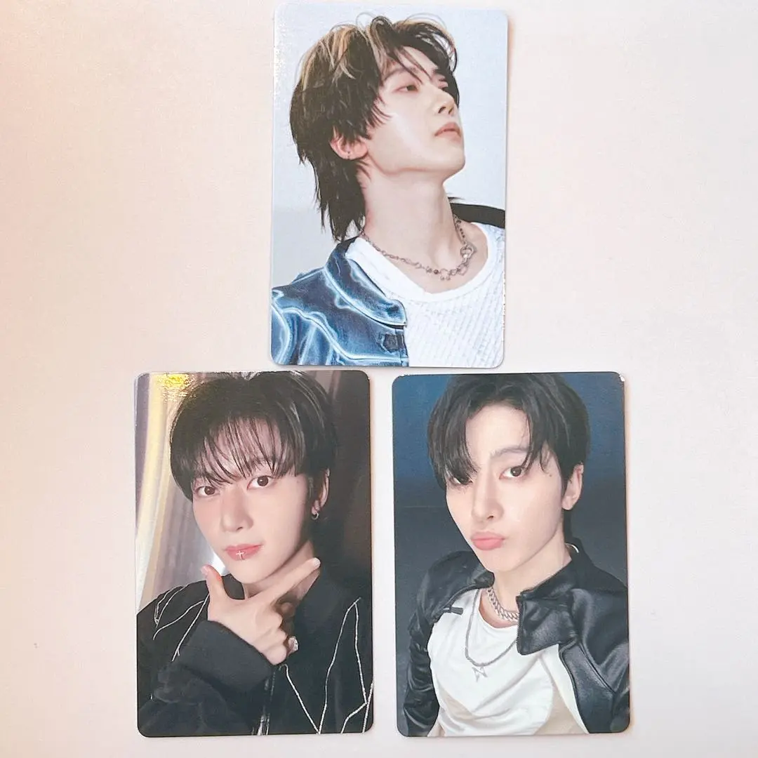 Thumbnail of ZB1 ICONIK Trading Card Tower Records Lucky Draw Matthew