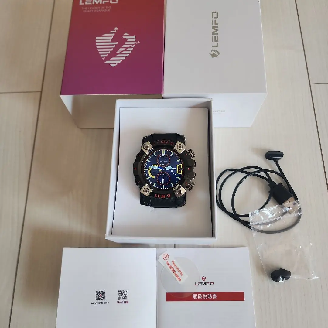LEMFO LEM10 3GB/32GB ほぼ未使用美品 LEMFO LEM10 4G LTE Smart Watch Phone Android 7.1 3GB+32GB