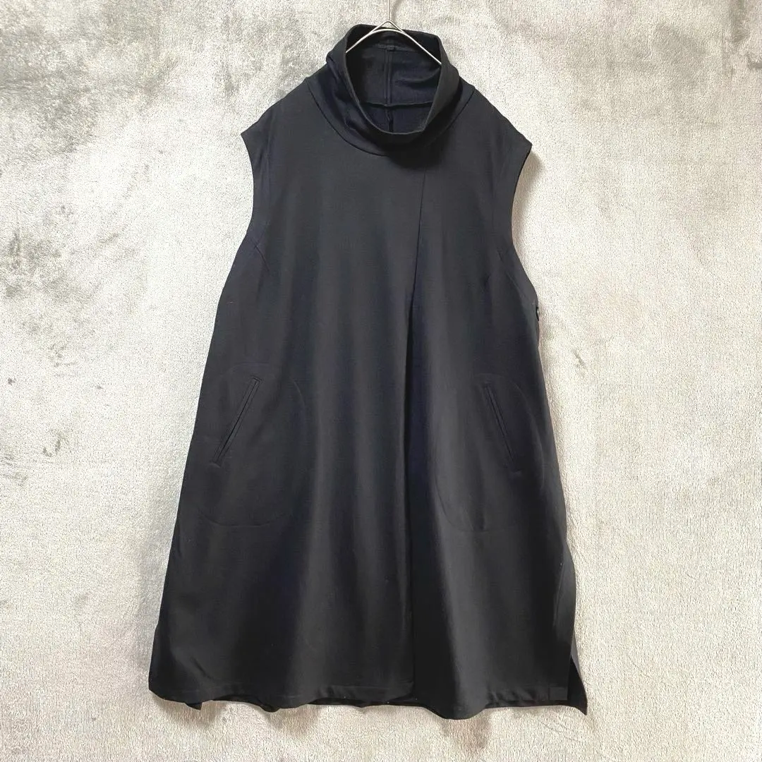 新品タグ付き ジェニーギャルソン 切替ワンピース／黒系 新品タグ付き ジェニーギャルソン 切替ワンピース／黒系 2025年