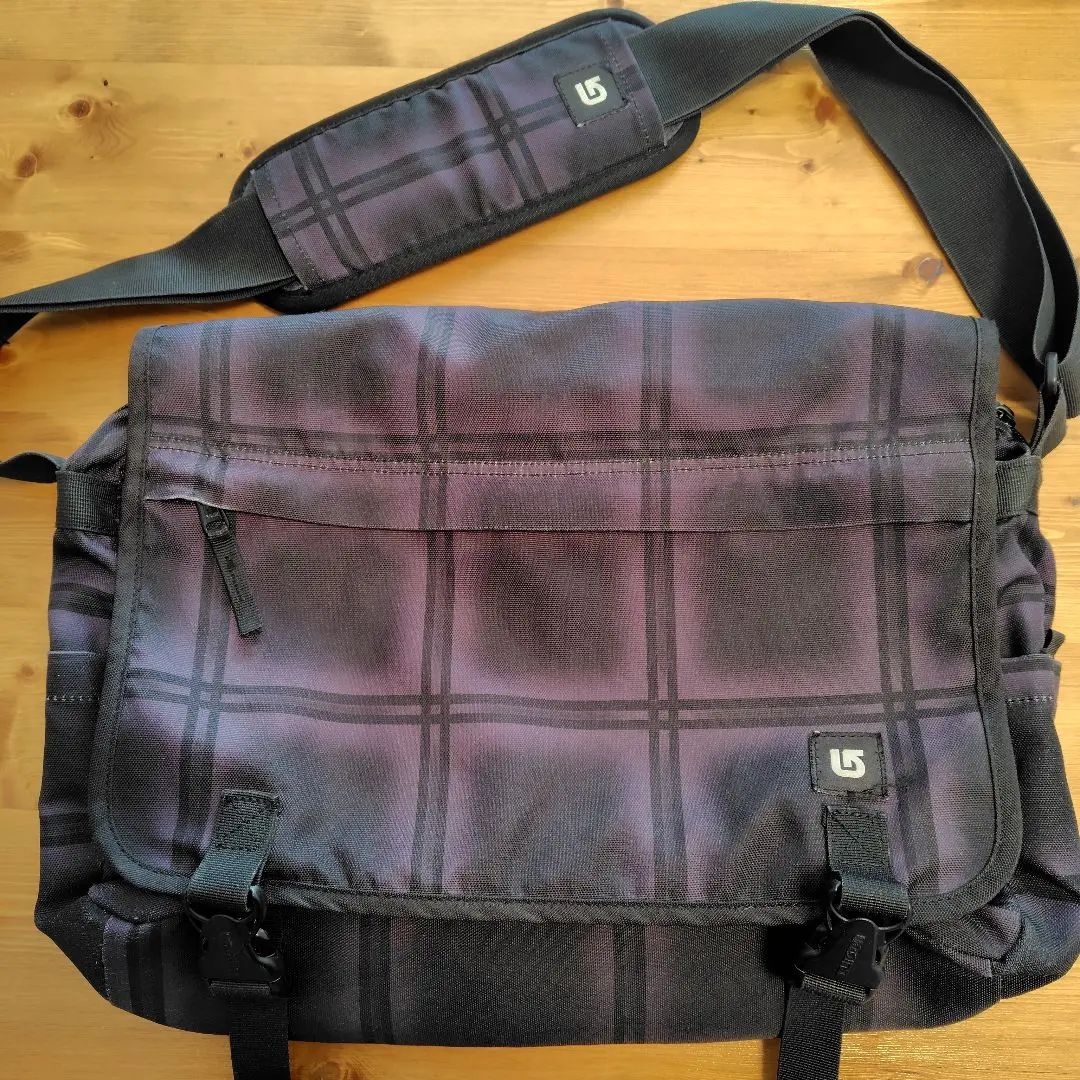レア品 BURTON ショルダーバッグ seek2_miy196071