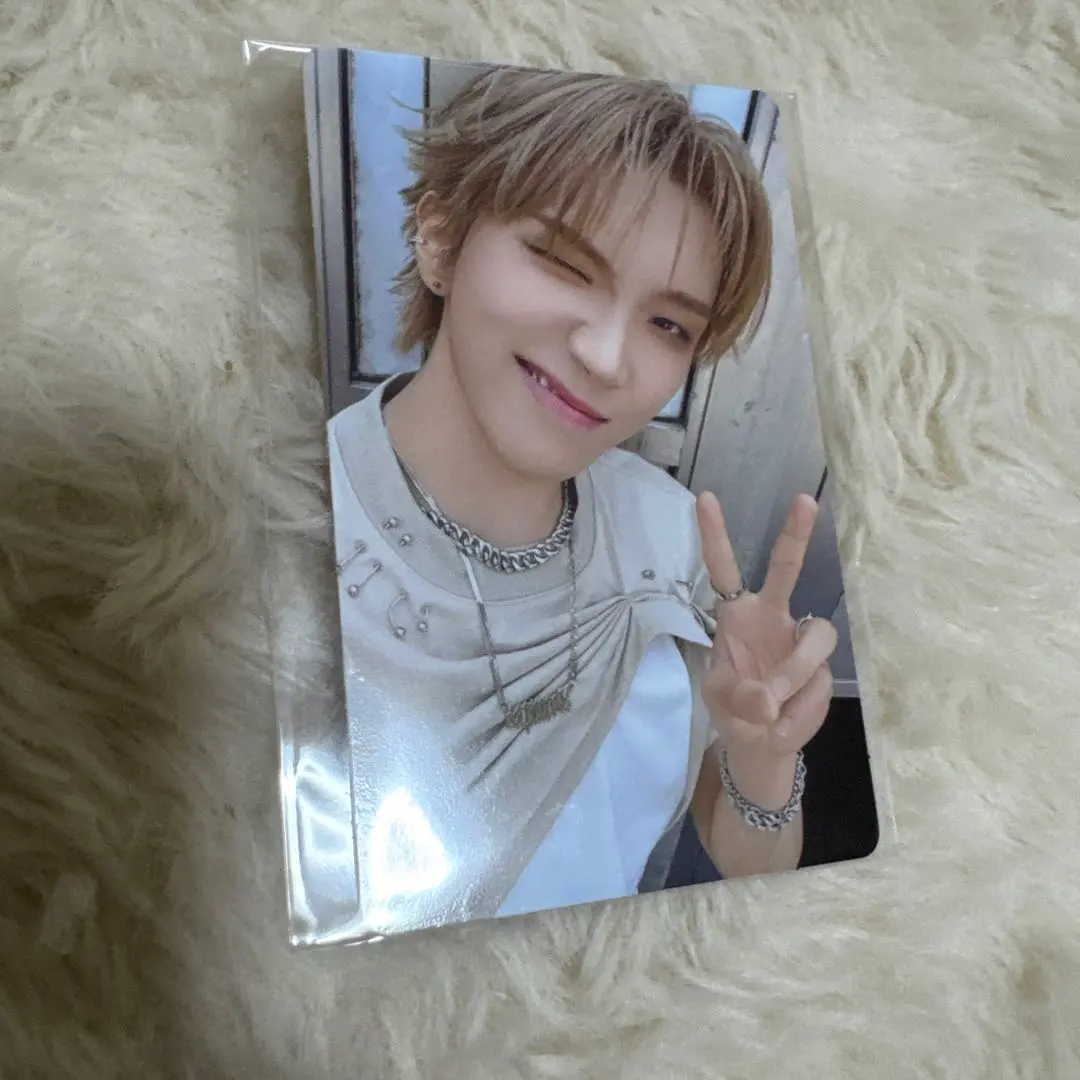 BONUS KNOCK UNLOCK Weverse 韓國 幸運抽卡 收藏卡 的縮圖