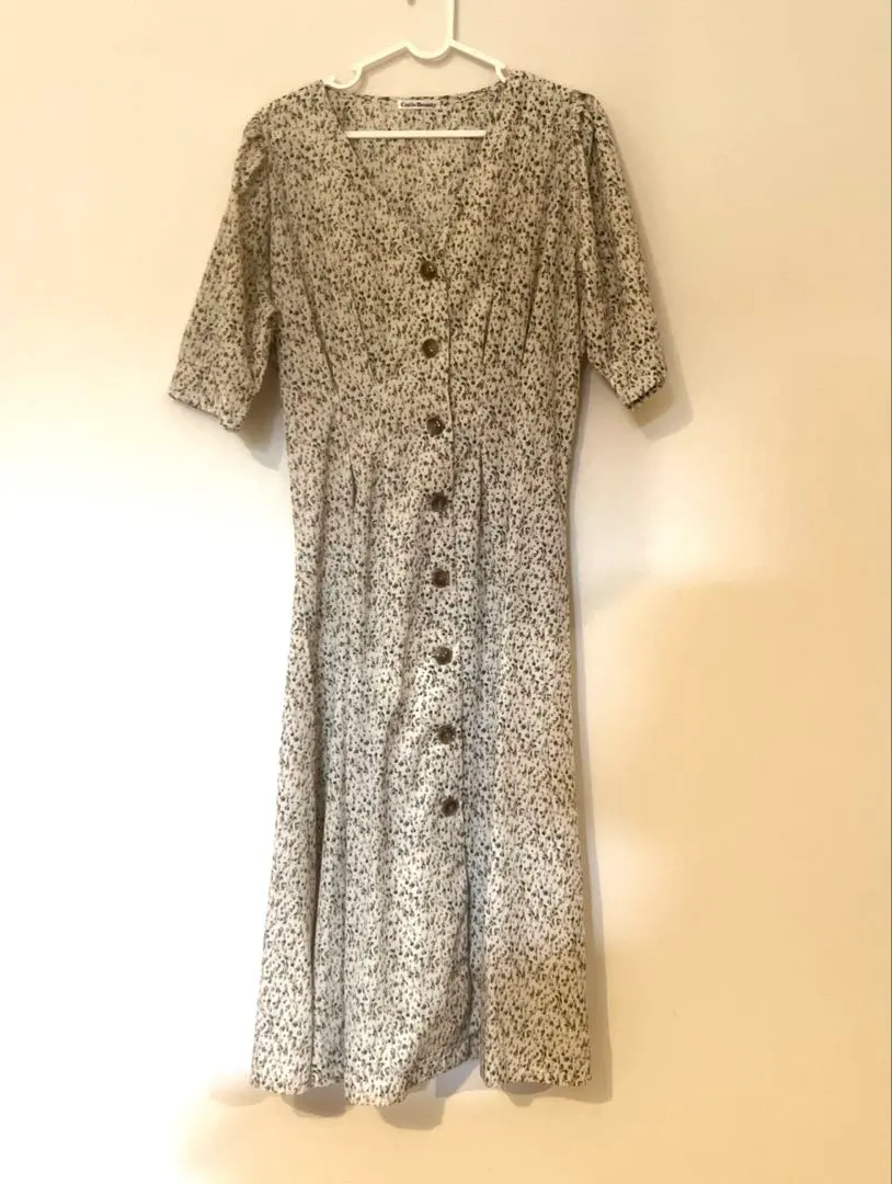 Thumbnail of Floral print dress, white, size L