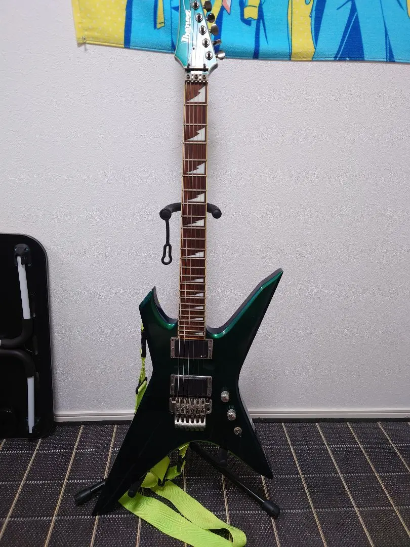 週末値下】Ibanez エレキギター RG320E フロイド/EMG ブラック