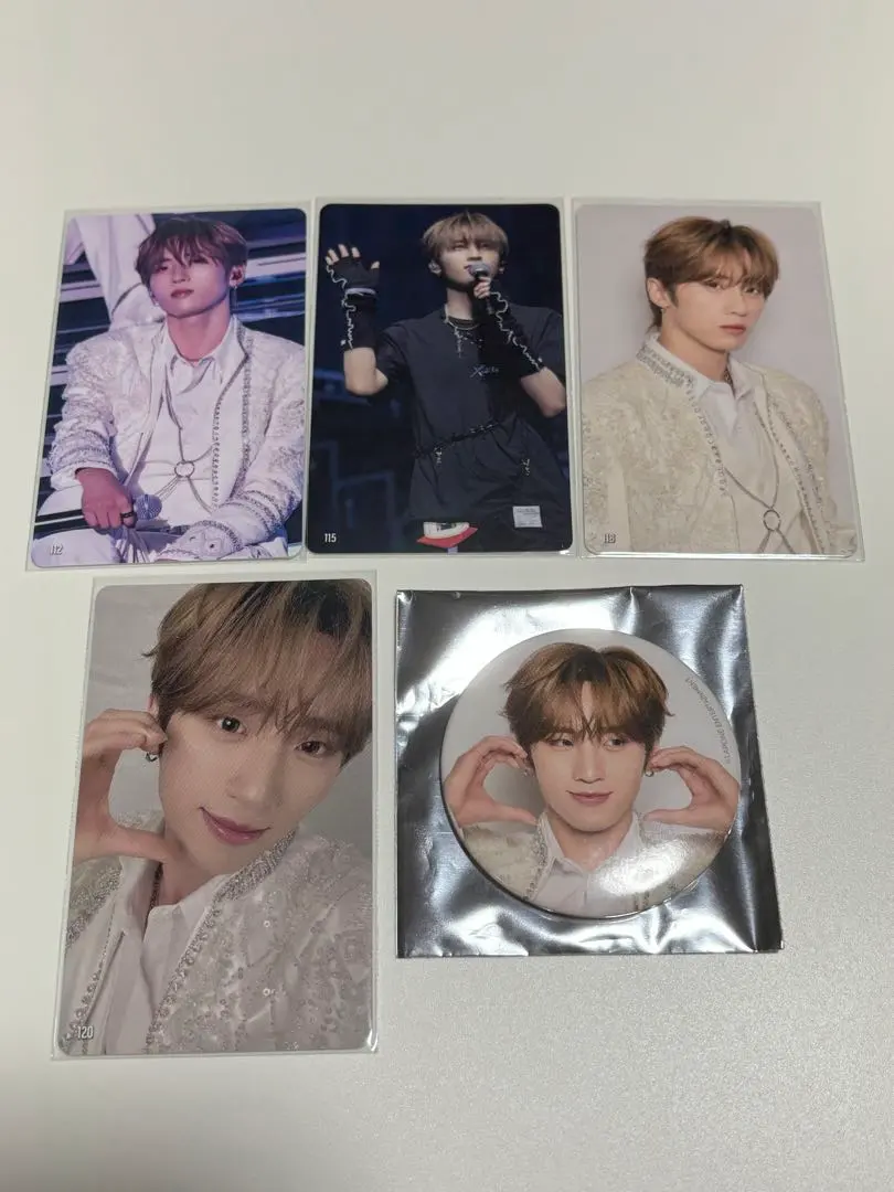 Thumbnail of 【INI Xu Fengfan】 Trading Card + Can Badge