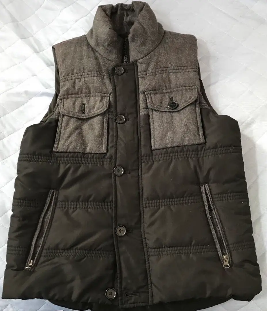 70%オフ　未使用　テットオム　ダウンベスト　黒　TETE HOMME 70%オフ 未使用 テットオム ダウンベスト 黒 TETE HOMME - メルカリ