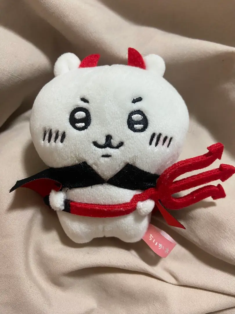 ちいかわ 仮装…ってこと！？なぷちミニマスコット ちいかわ 仮装・・・ってこと！？なぷちミニマスコット（ちい
